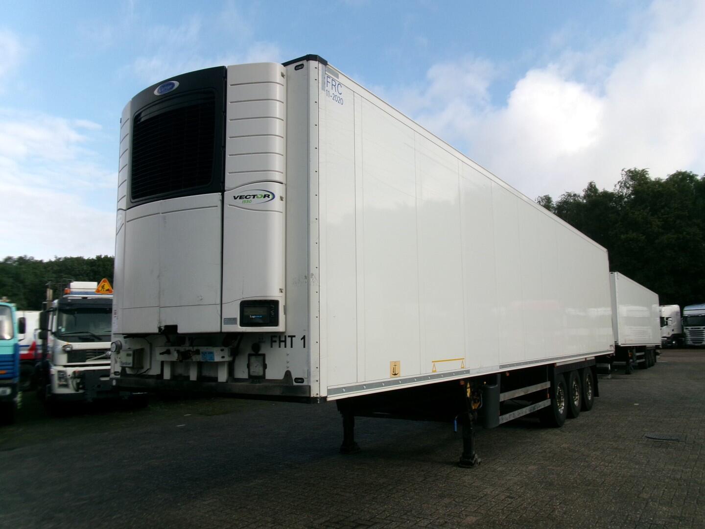 Schmitz Frigo trailer + Carrier Vector 1550 | Oplegger | Koel-vriestransport