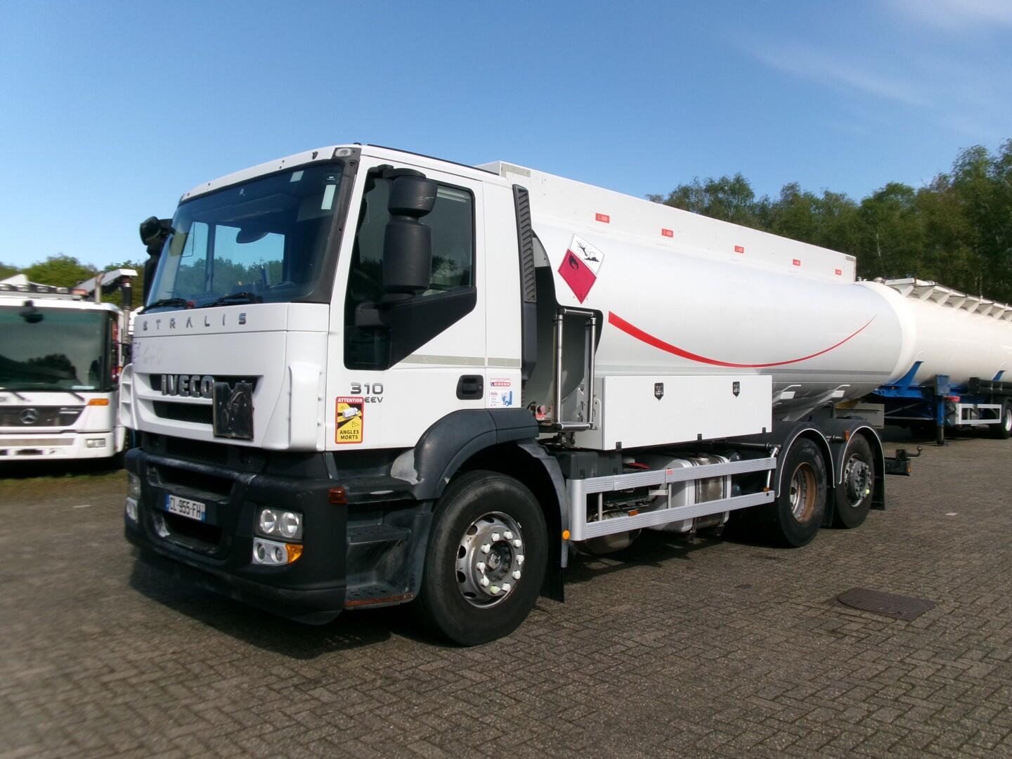 Iveco AD260S31Y 6X2 fuel tank 19 m3 / 5 comp / ADR 02-07-2024 | Vrachtwagen | Tankwagen brandstof