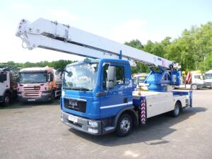 M.A.N. TGL 7.180 4x2 + Klaas K25-30 crane