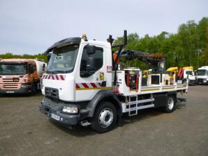 Renault D 240 DTI 4x2 + Risa G2T drilling installation