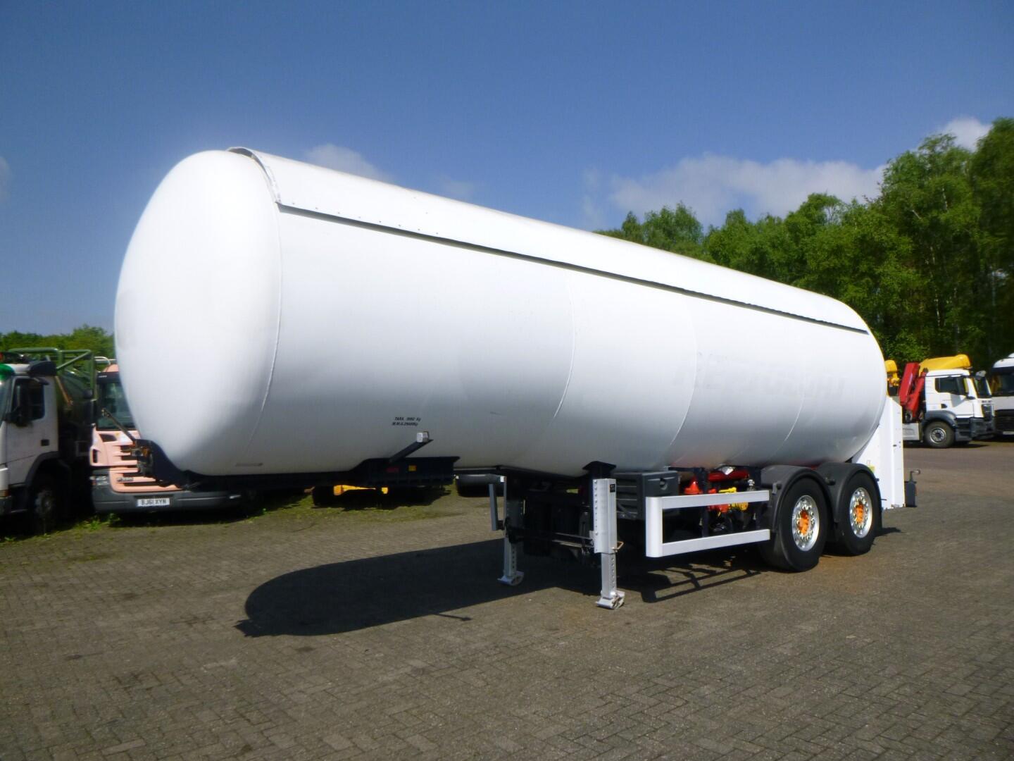 TYT Gas tank steel LPG 38.5 m3 / 1 comp | Tankoplegger | Tankoplegger Gas