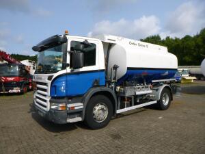 Scania P 230 DB 4x2 RHD fuel tank 12.4 m3 / 4 comp