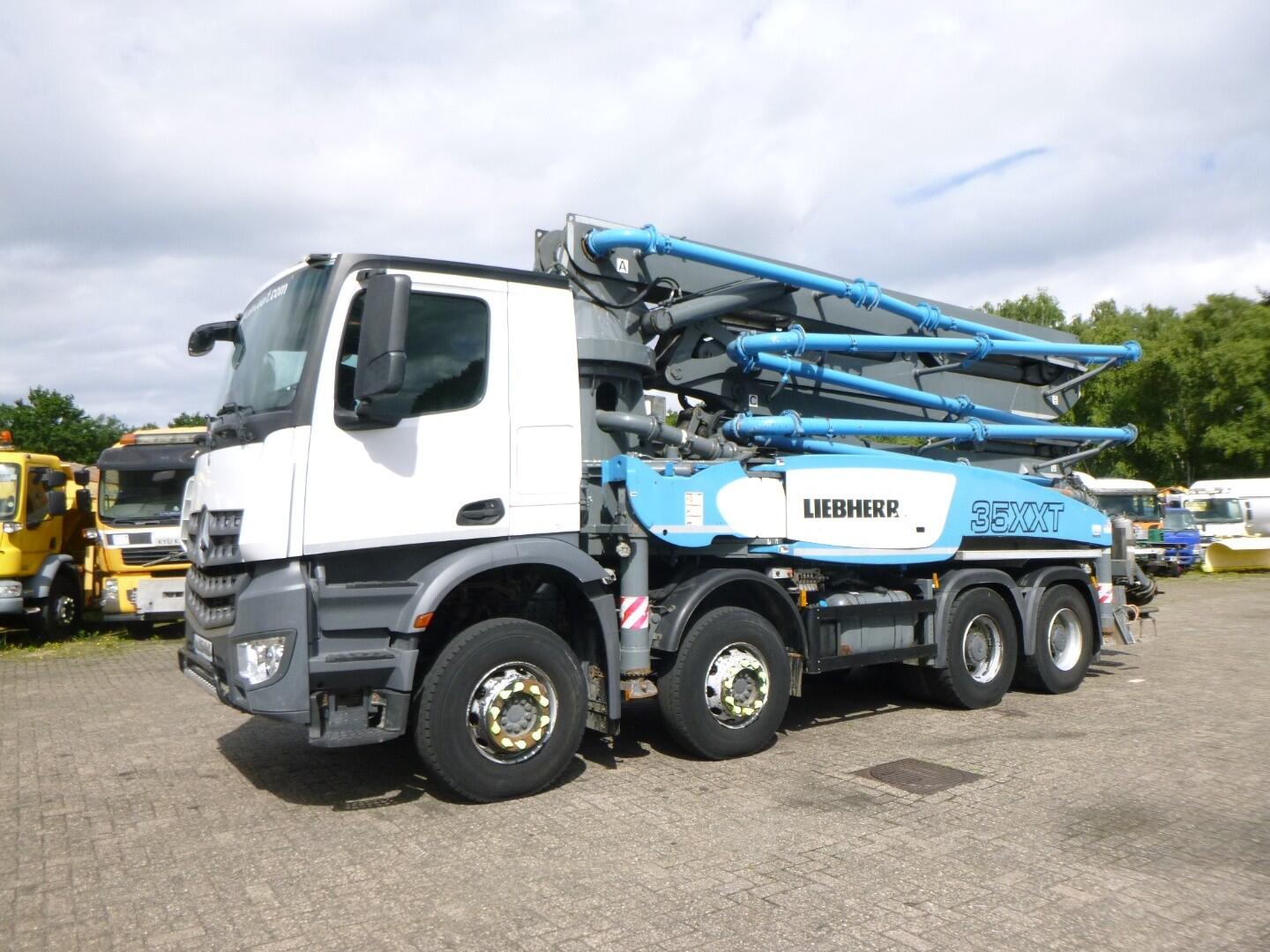 Mercedes Arocs 8x4 Liebherr 35 XXT concrete pump 35 m | Vrachtwagen | Betonpomp