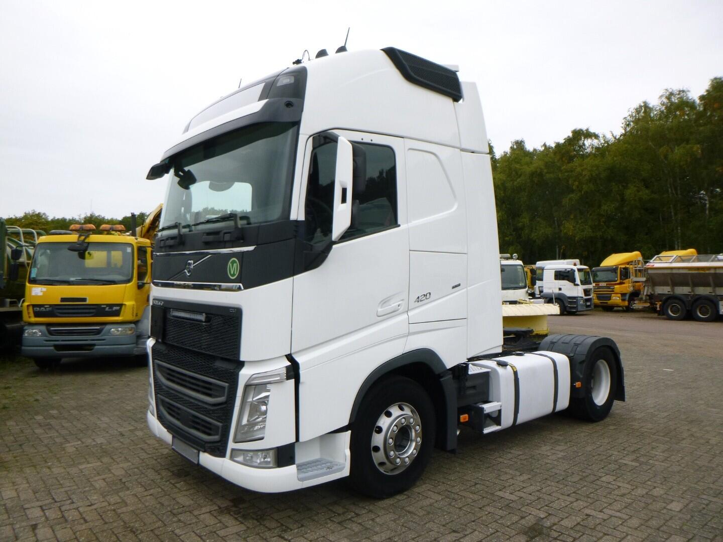 Volvo FH 420 4X2 Euro 6 + ADR | Trekker | Standaard trekker