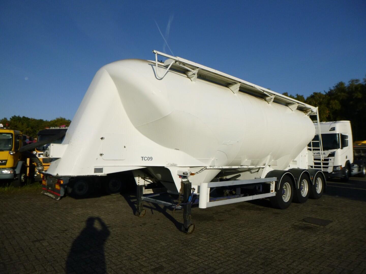 Spitzer Powder tank alu 37 m3 | Tankoplegger | Tankoplegger Poeder / bulk