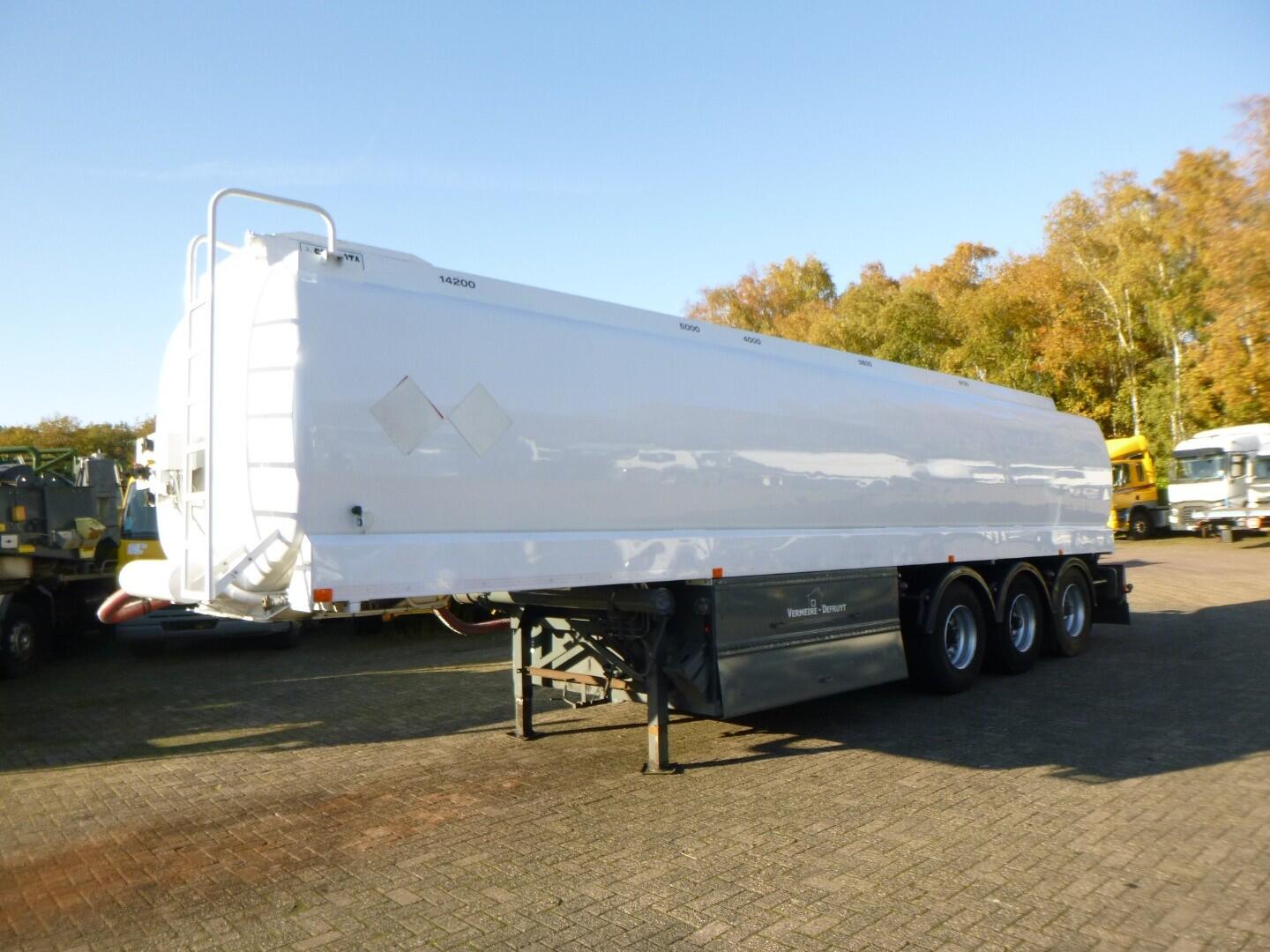 Stokota Fuel tank alu 38.7 m3 / 5 comp + pump/counter | Tankoplegger | Tankoplegger Brandstof