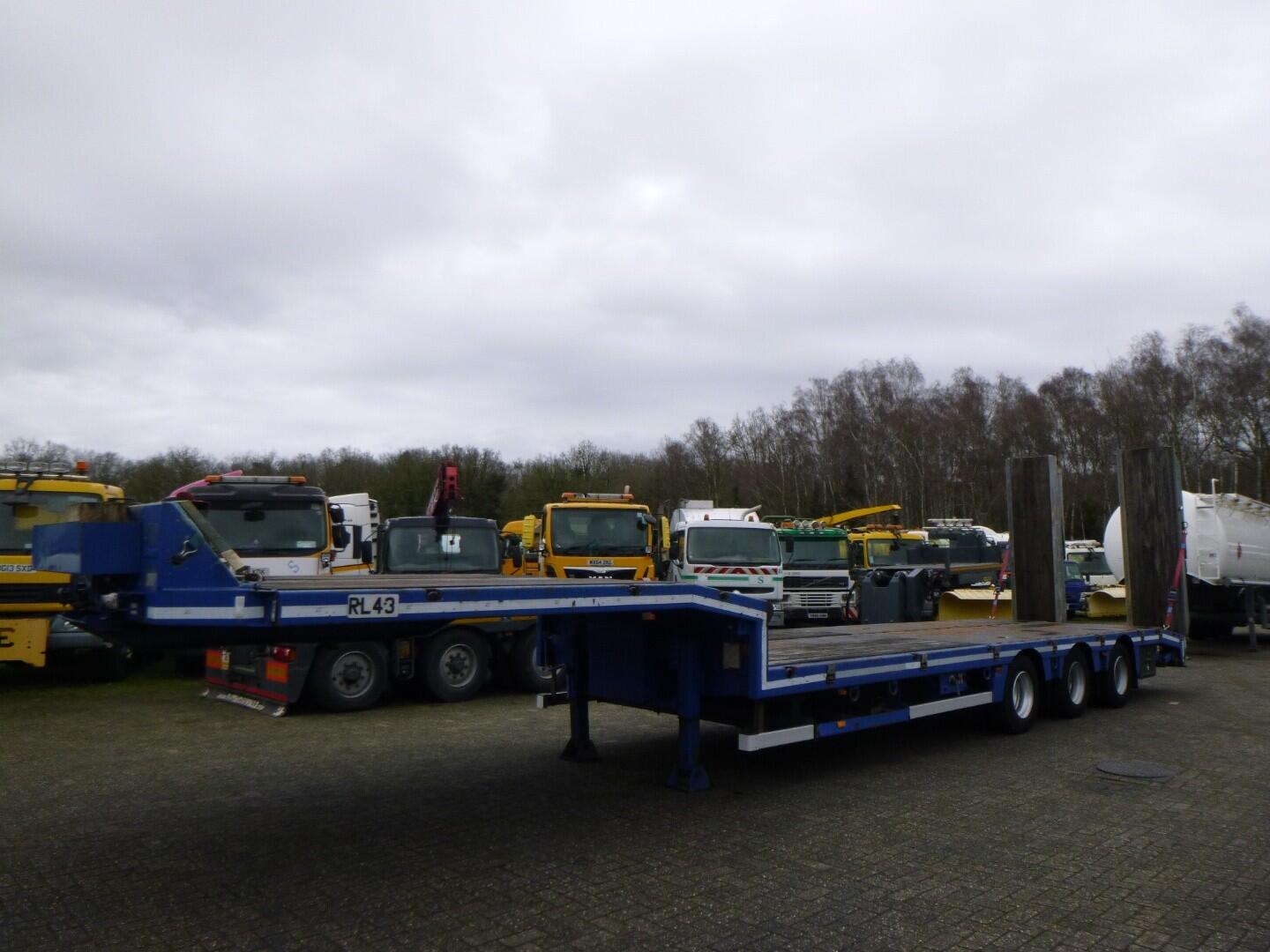 Faymonville 3-axle semi-lowbed trailer 48 t + ramps | Oplegger | Dieplader