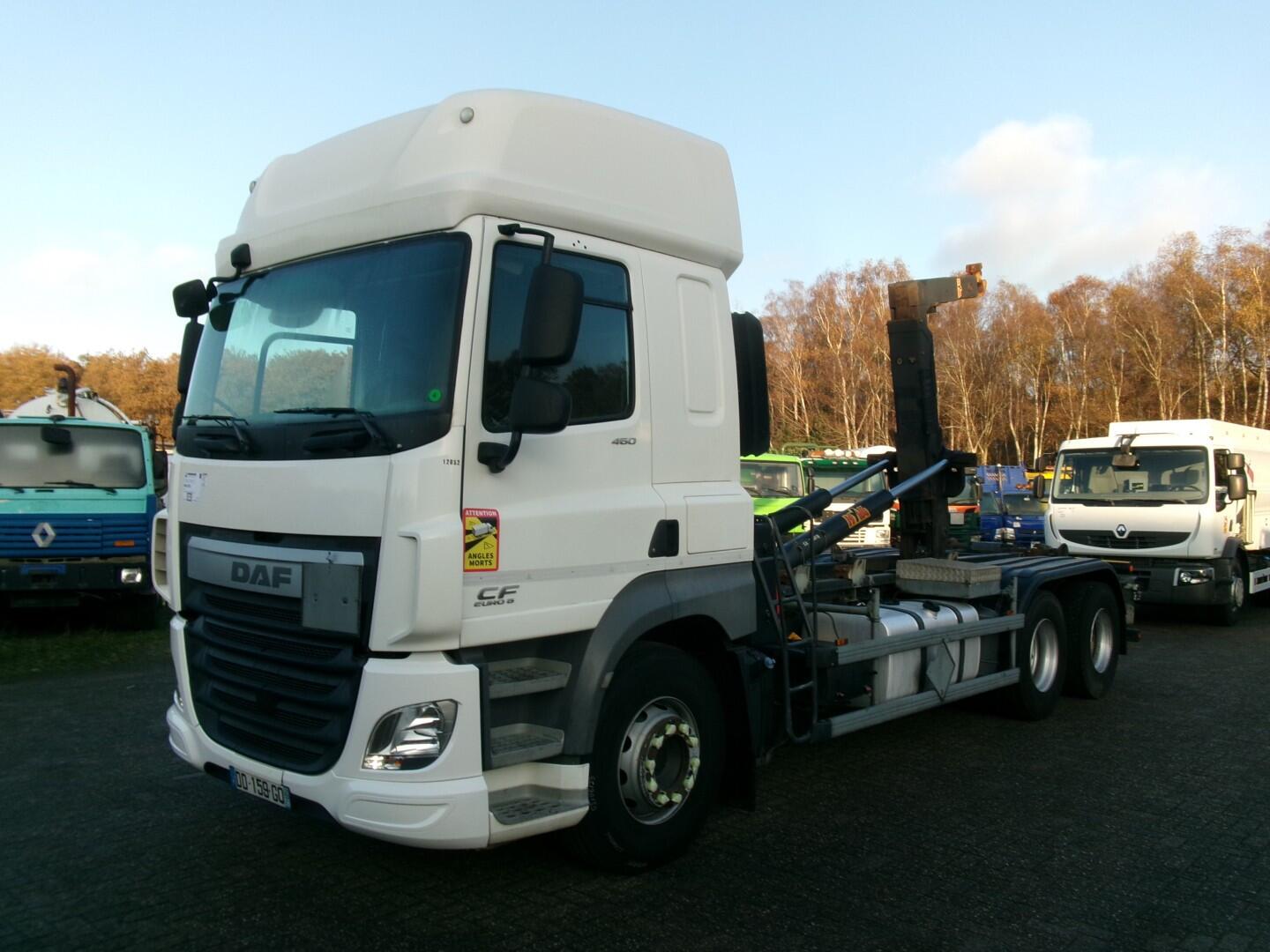 D.A.F. CF 460 6x2 Euro 6 Hyva container hook 20 t | Vrachtwagen | Haakarmsysteem