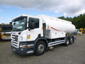 Scania P 320 DB 6X2 fuel tank 18.8 m3 / 5 comp