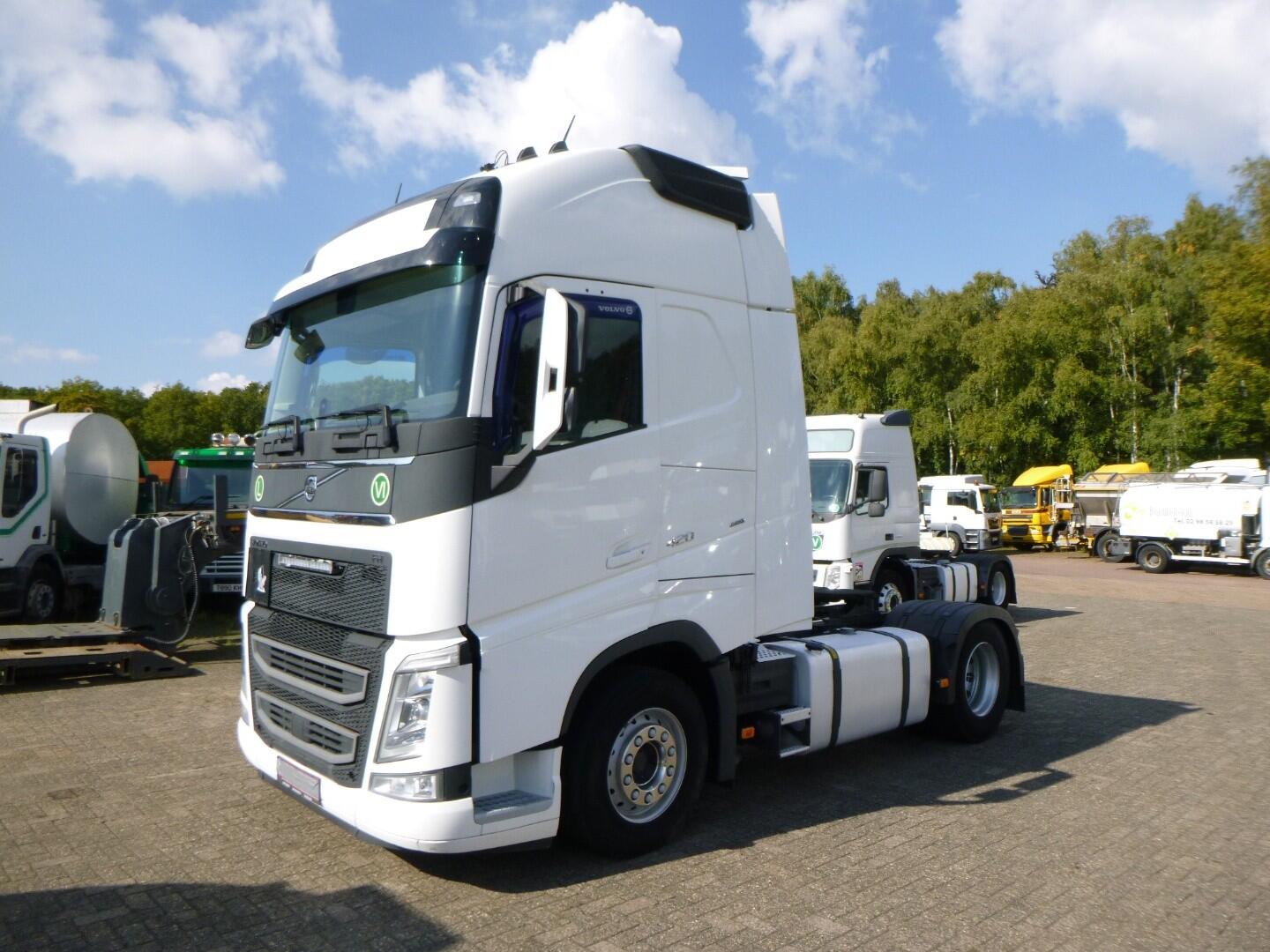 Volvo FH 420 4X2 Euro 6 + ADR | Trekker | Standaard trekker