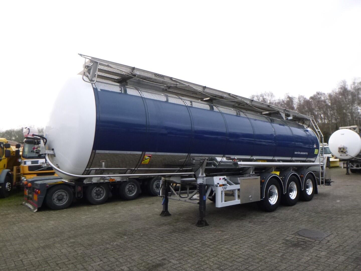 L.A.G. Food tank inox 32 m3 / 3 comp + pump, steaming heating, webasto | Tankoplegger | Tankoplegger Levensmiddelen