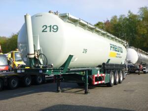 Feldbinder Powder tank alu 60 m3 (tipping)