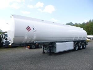 L.A.G. Fuel tank alu 50.5 m3 / 5 comp + pump/counter